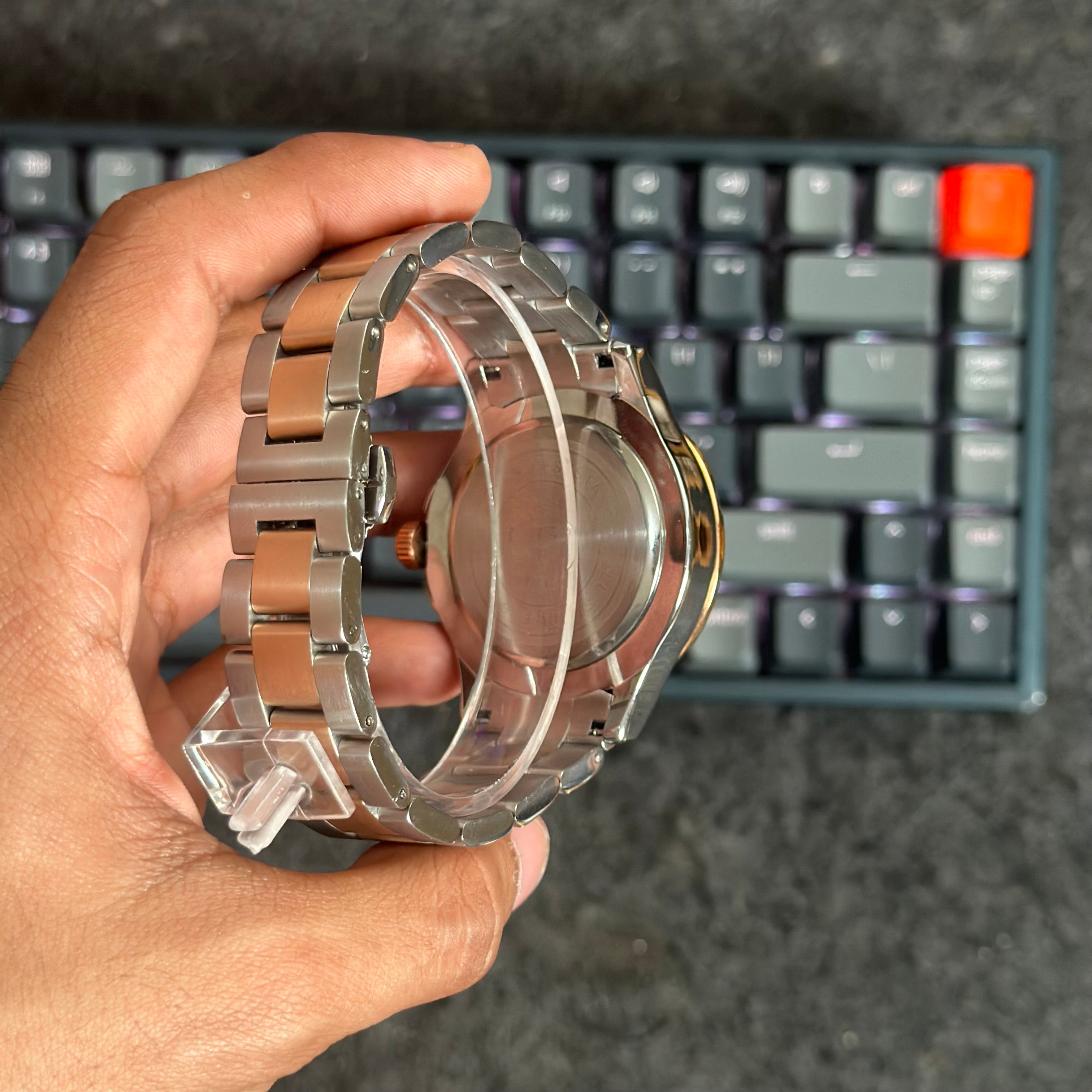 Reloj Lige 8936 Bicolor para Hombre | Presencia y Estilo Clásico