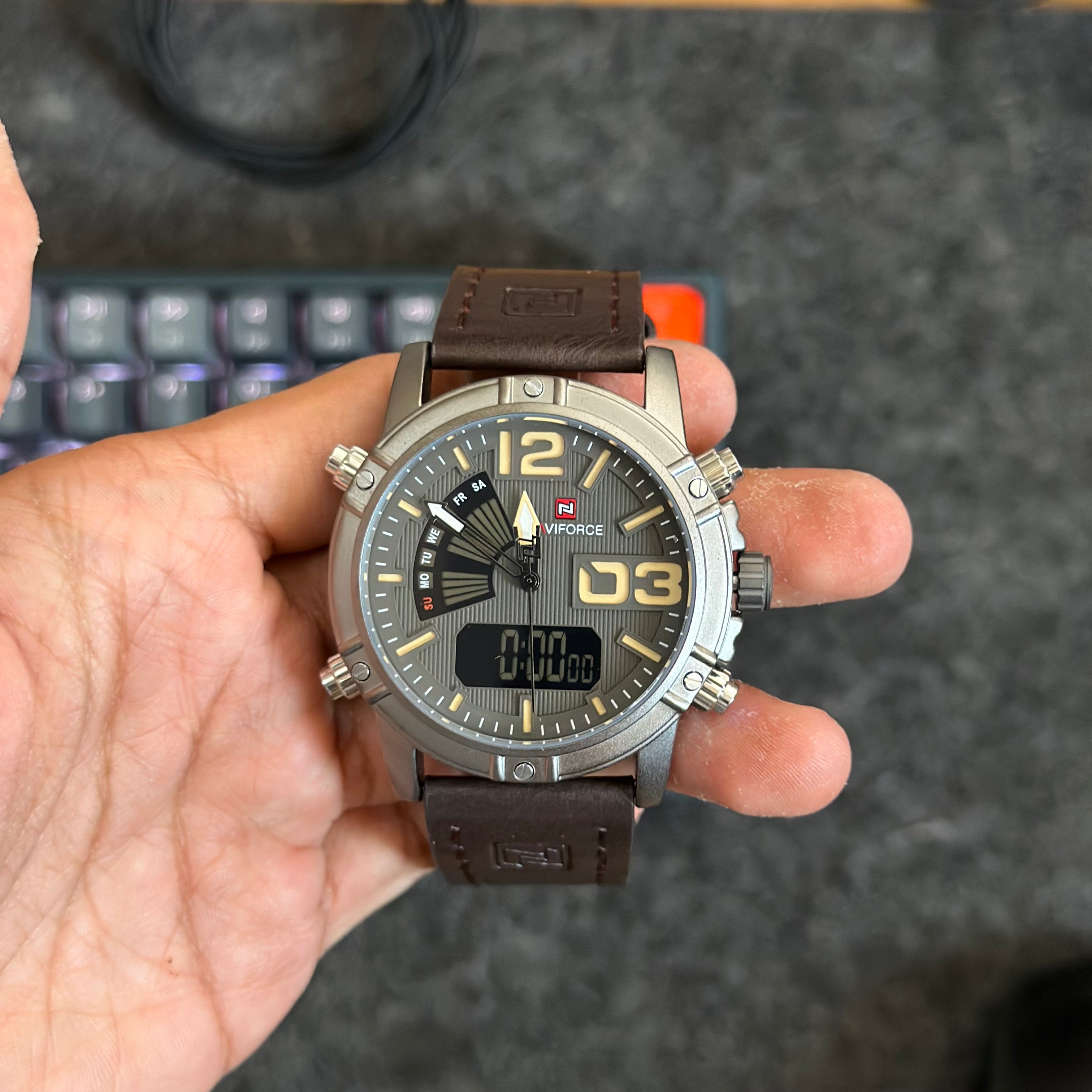 Reloj Naviforce 9095 Analógico y Digital para Hombre | Multifunción