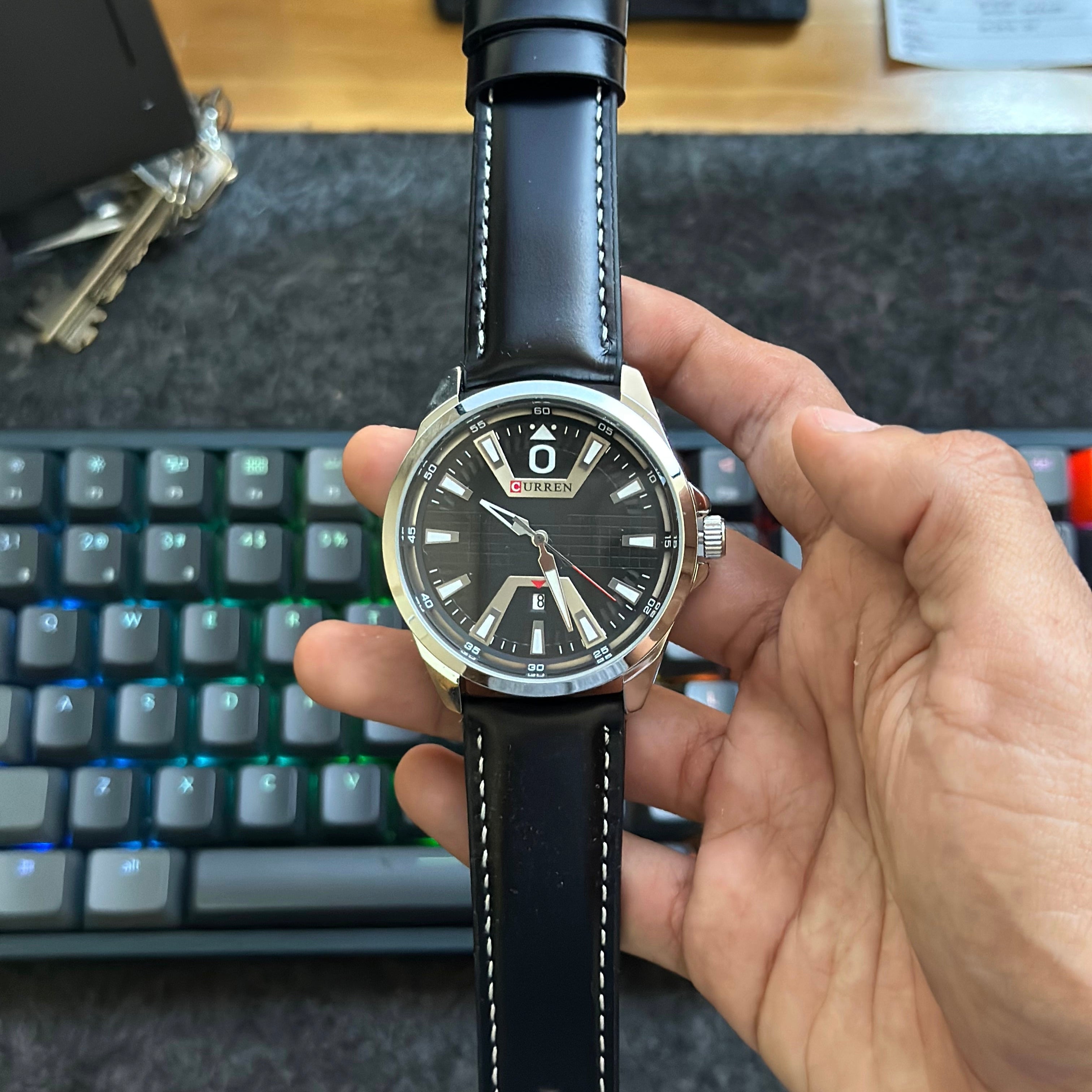 Reloj Curren 8379 con Correa de Cuero para Hombre | Estilo Casual